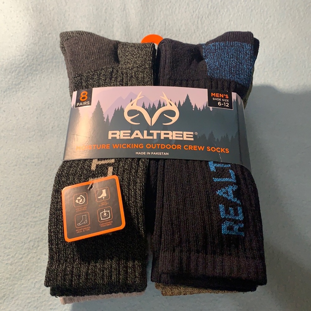 REALTREE Men’s Crew Socks - shoe size 6-12